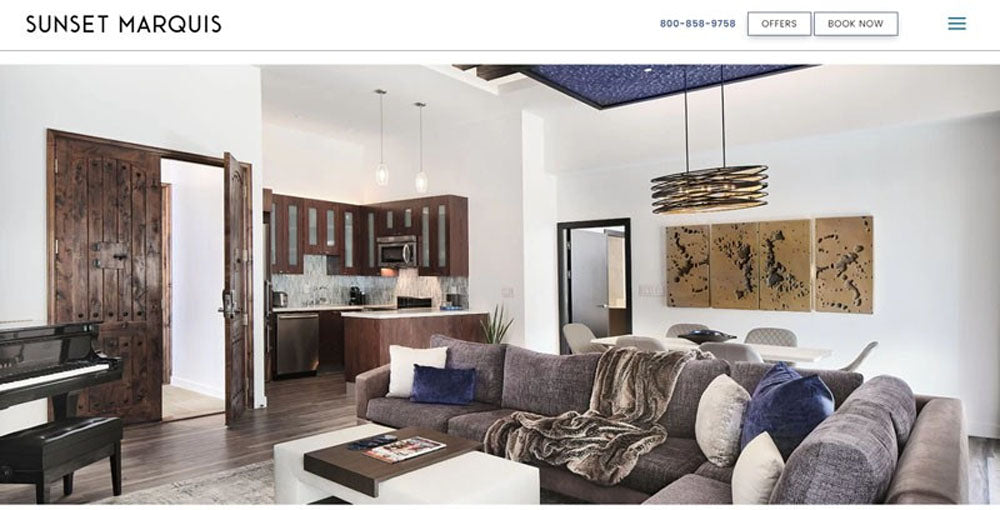 Sectional in Sunset Marquis